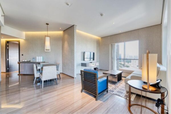 Hyatt Regency Creek Residence - Image 4