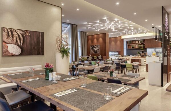 DoubleTree by Hilton Dubai Al Jadaf - Image 2