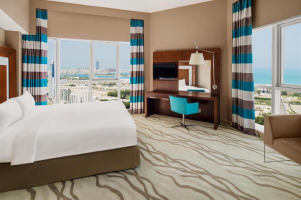 Novotel Dubai Al Barsha - Image 2