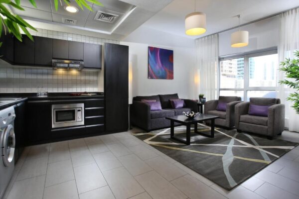 Metro Central Hotel Apartments - Image 4