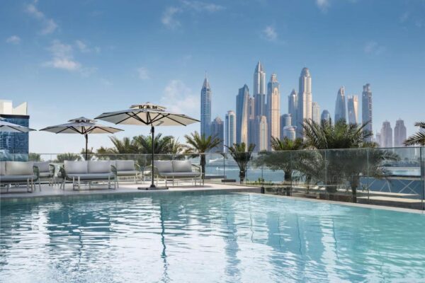 Radisson Beach Resort Palm - Image 2